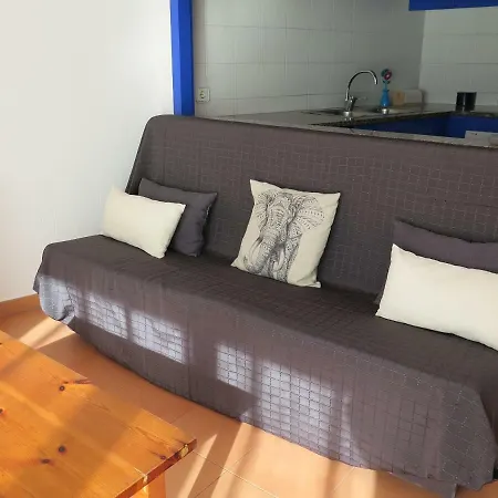 Apartament *